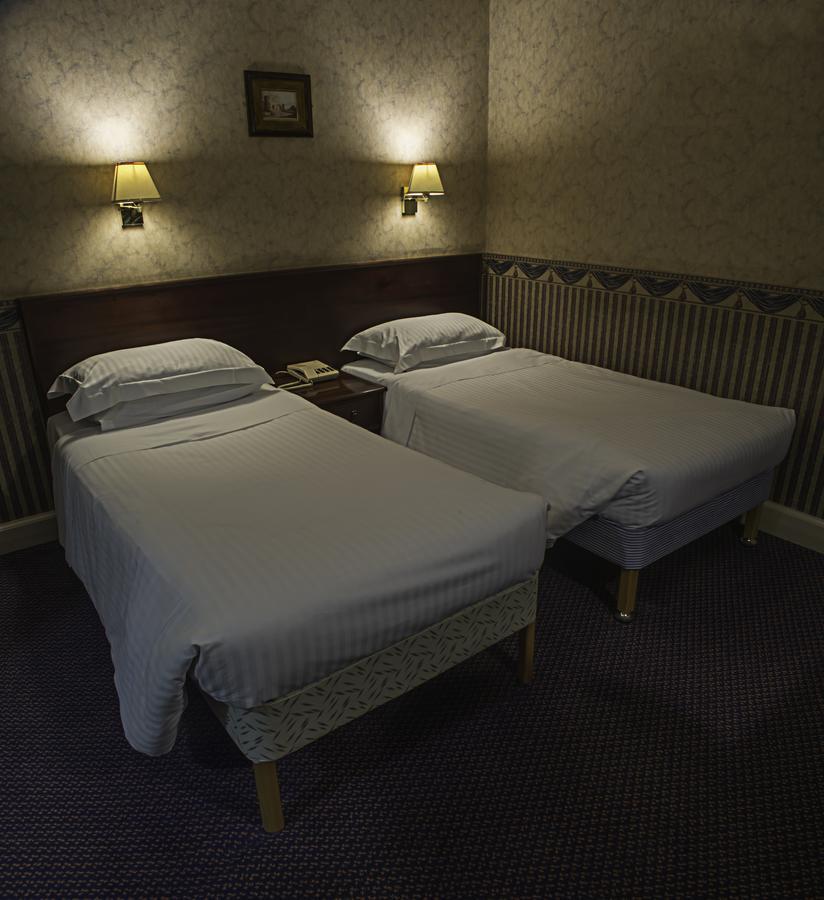 The Queens Hotel 勒威克 外观 照片